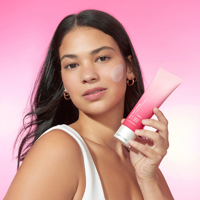 Estée Lauder Nutritious 2-in-1 Foam Cleanser