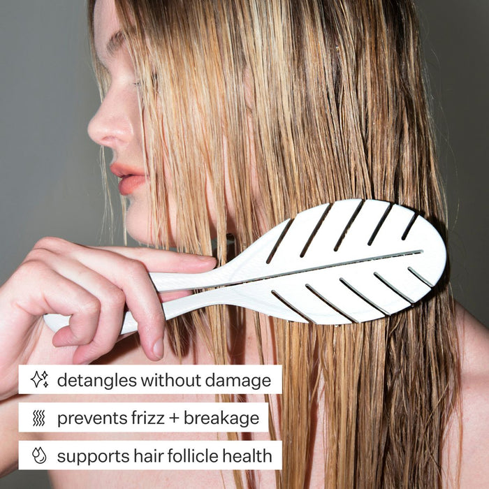 Act+Acre Detangling Hair Brush.