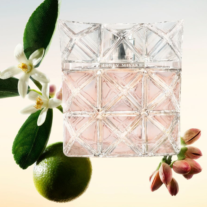 Issey Miyake Lumière d’Issey Eau de Parfum