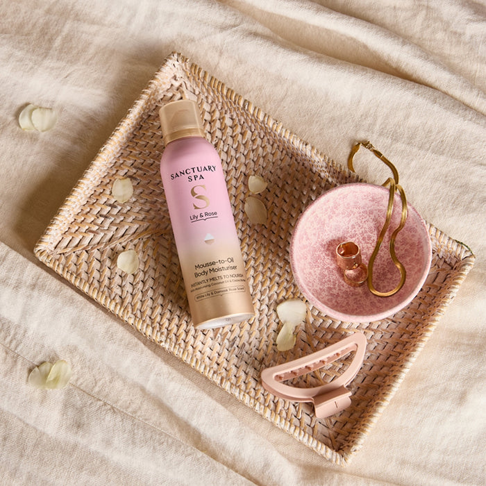 Sanctuary Spa Lily & Rose Mousse-to-Oil Body Moisturiser 200ml