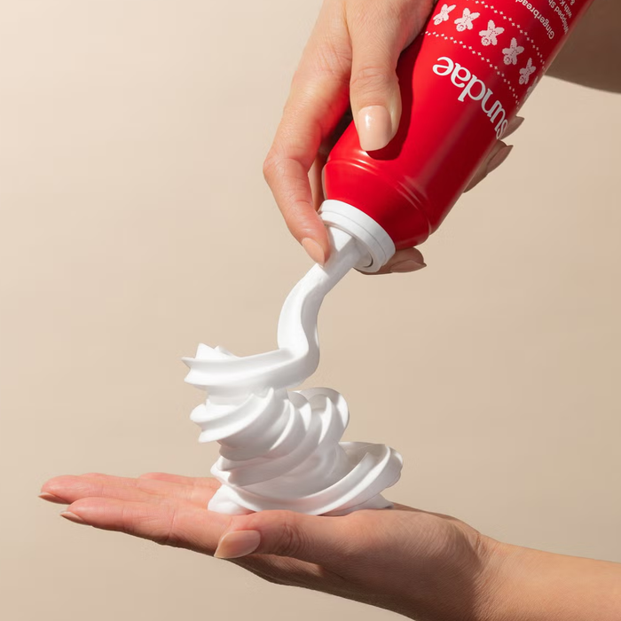 Sundae Gingerbread Body Wash 265ml