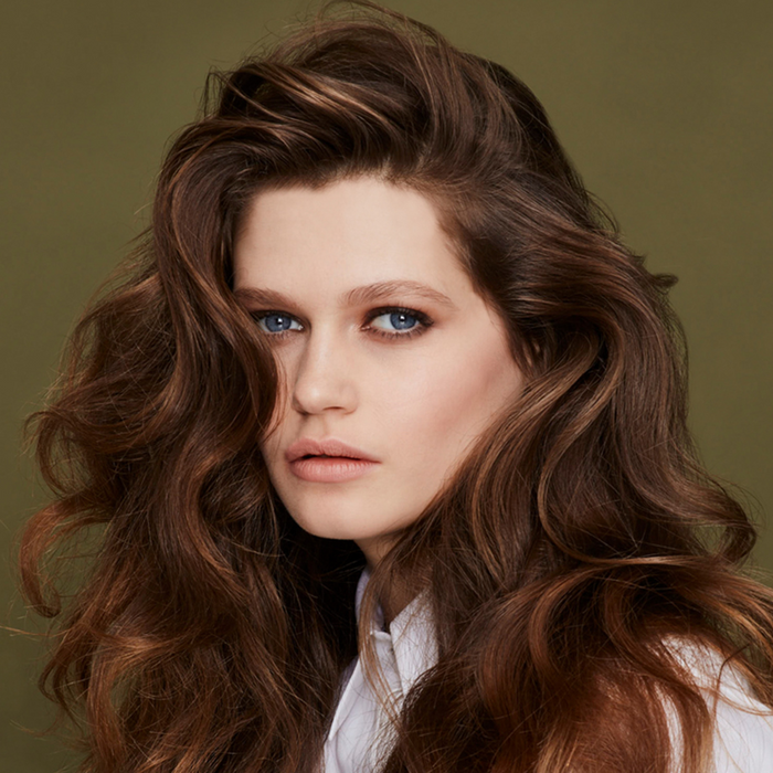 Hair By Sam McKnight Modern Hairspray Multi-Tasking Styling Mist