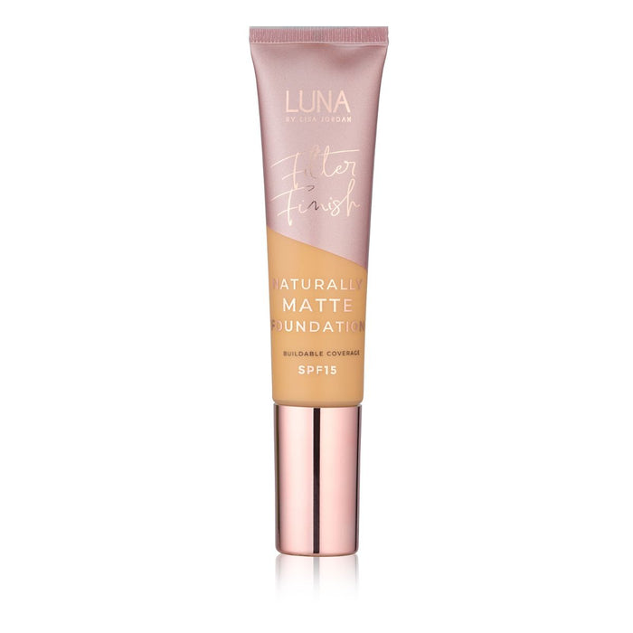 Luna by Lisa Filter Finish Naturally Matte Foundation SPF 15.